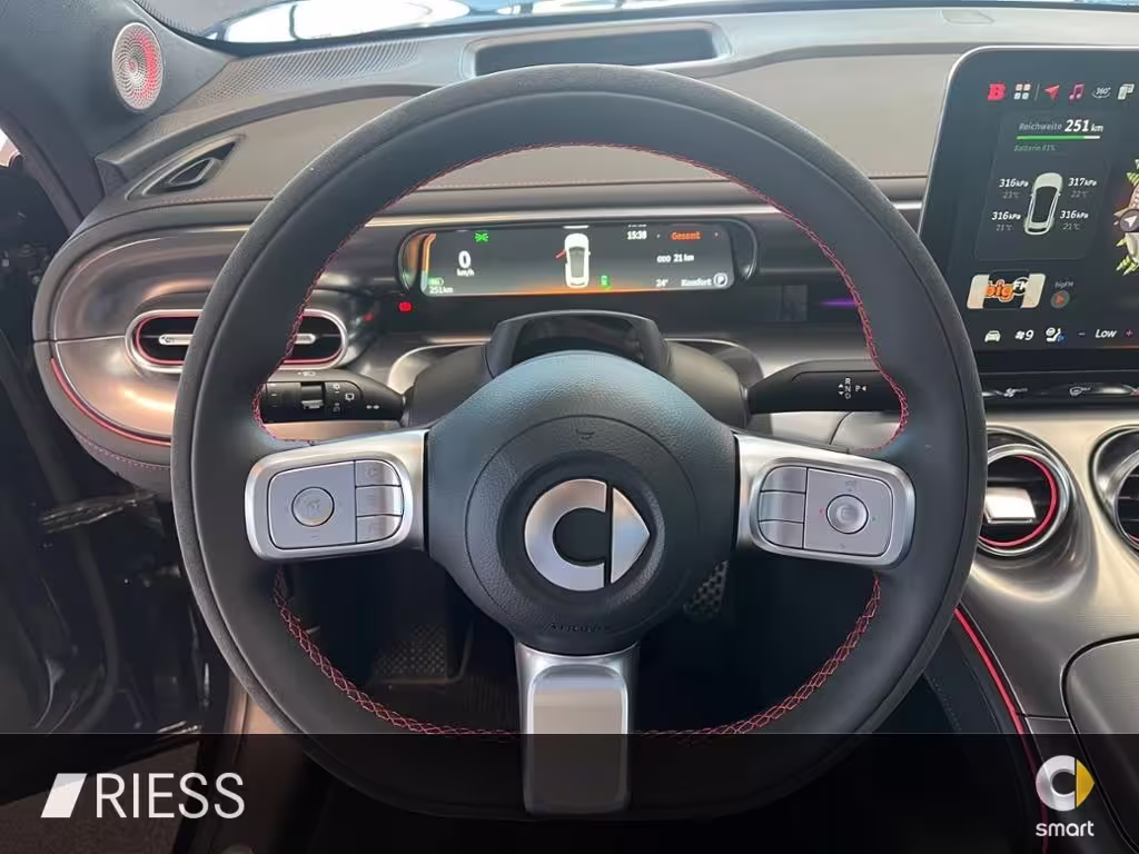 Smart #3 BRABUS PANO+HUD+360°+BEATS+DIST+CYBERSPARKSLED THREE - Bild 11