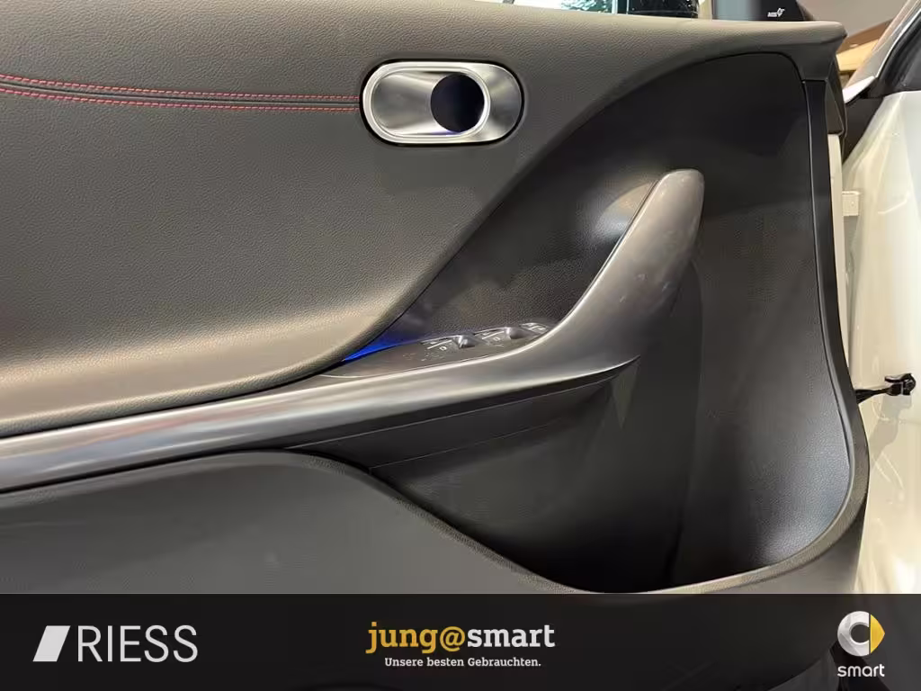 Smart #3 BRABUS 2xKlima 360 AUT Kam. KlimaA LM PDC THREE - Bild 4