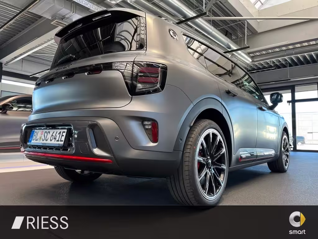 Smart #5 BRABUS 800V+400kW-DC+100kWh+360°+22kW-AC+PANO FIVE - Bild 7