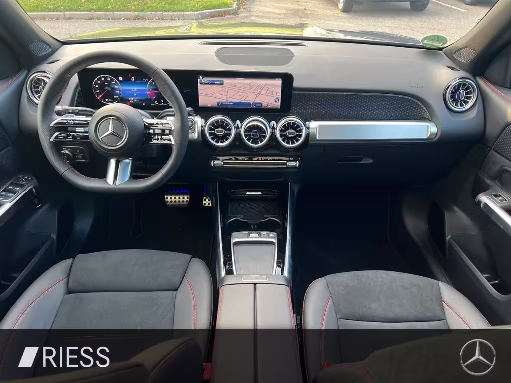 Mercedes-Benz GLB 200 d 4MATIC AMG+AHK+PANO+7-SITZER+MULTIBEAM GLB 200 - Bild 12