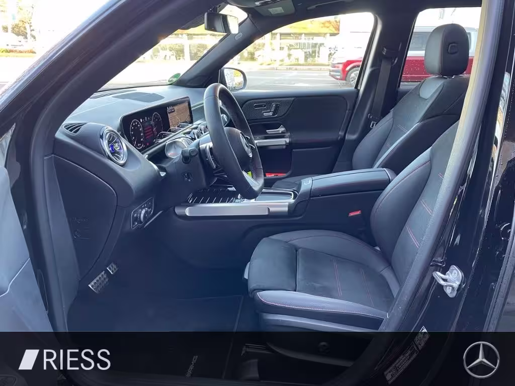 Mercedes-Benz GLB 220 4M AMG+AHK+PANO+MULTIBEAM+7-SITZER+DISTR GLB 220 - Bild 3