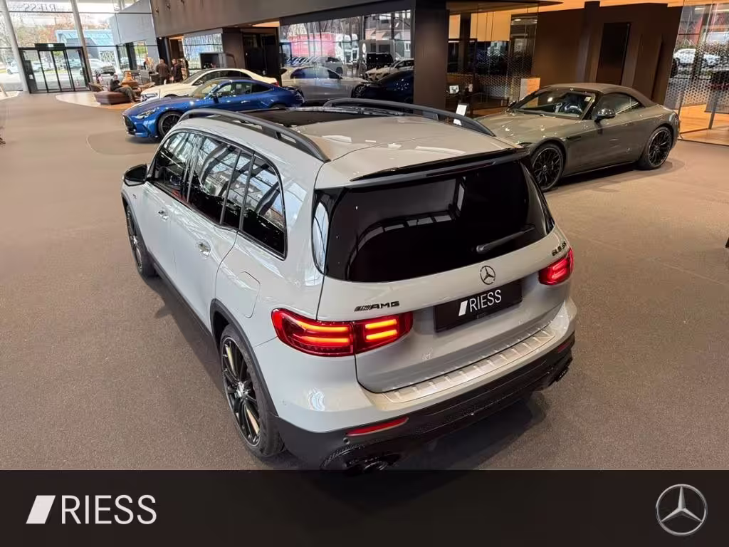 Mercedes-Benz GLB 35 AMG PANO+AHK+HUD+DISTR+MULTIB+KEYL+7SITZE GLB 35 AMG - Bild 7