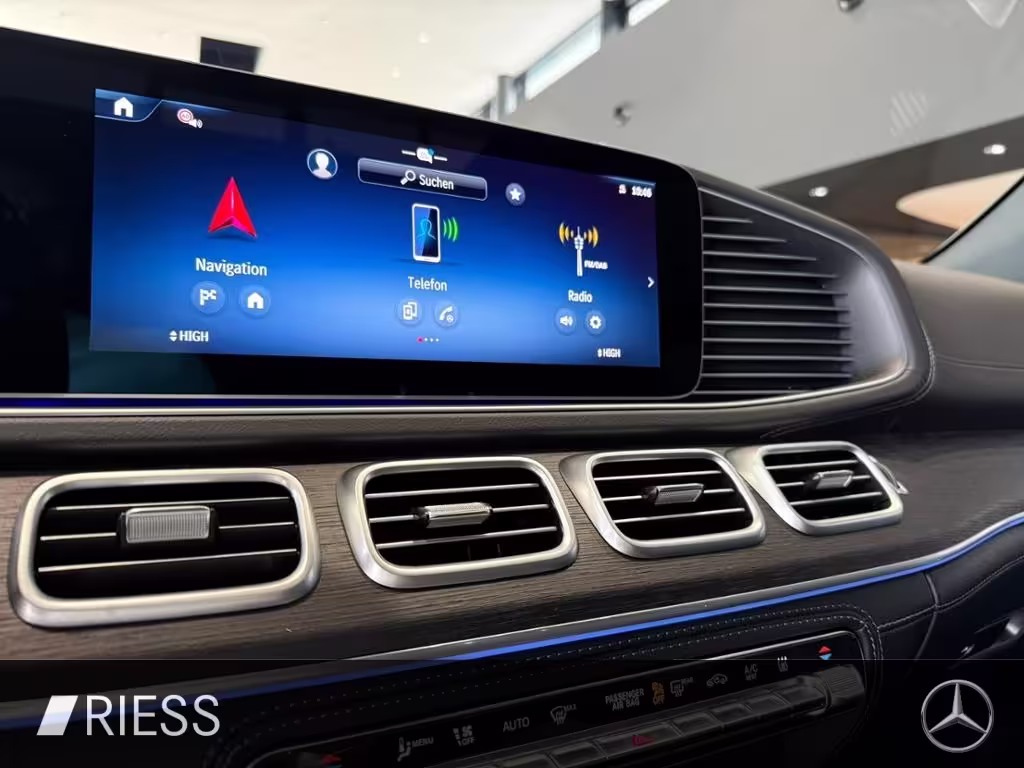 Mercedes-Benz GLE 400 e AMG+PANO+AIRMATIC+DISTR+HUD+KEYL+360°+ GLE 400 - Bild 16