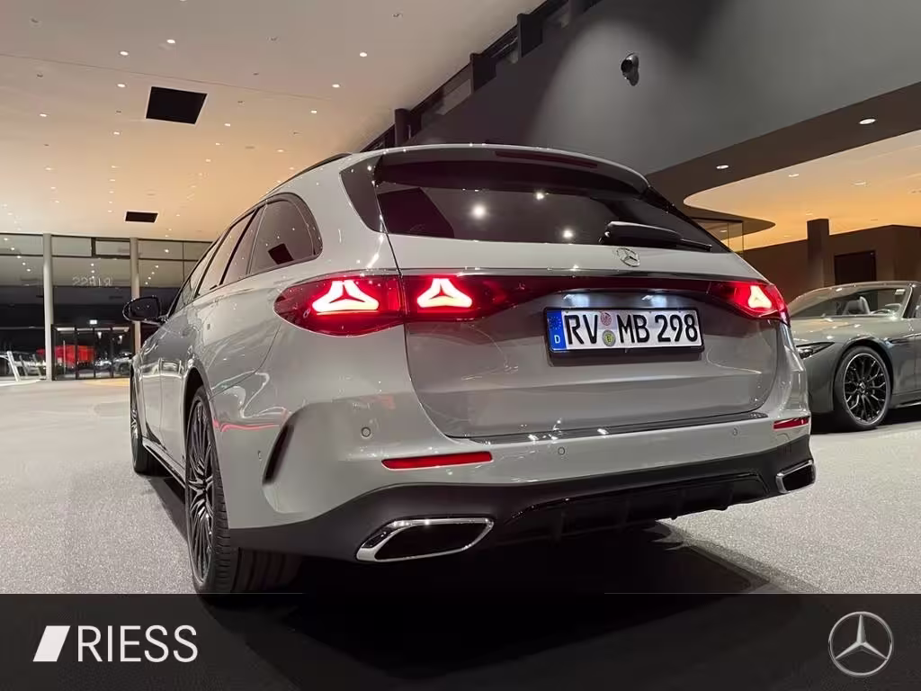Mercedes-Benz E 450 d T 4M AMG+PANO+AIRM+STDHZG+SUPERSCREEN+HUD++ E 450 - Bild 21