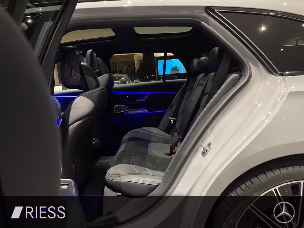 Mercedes-Benz E 450 d T 4M AMG+PANO+AIRM+STDHZG+SUPERSCREEN+HUD++ E 450 - Bild 5
