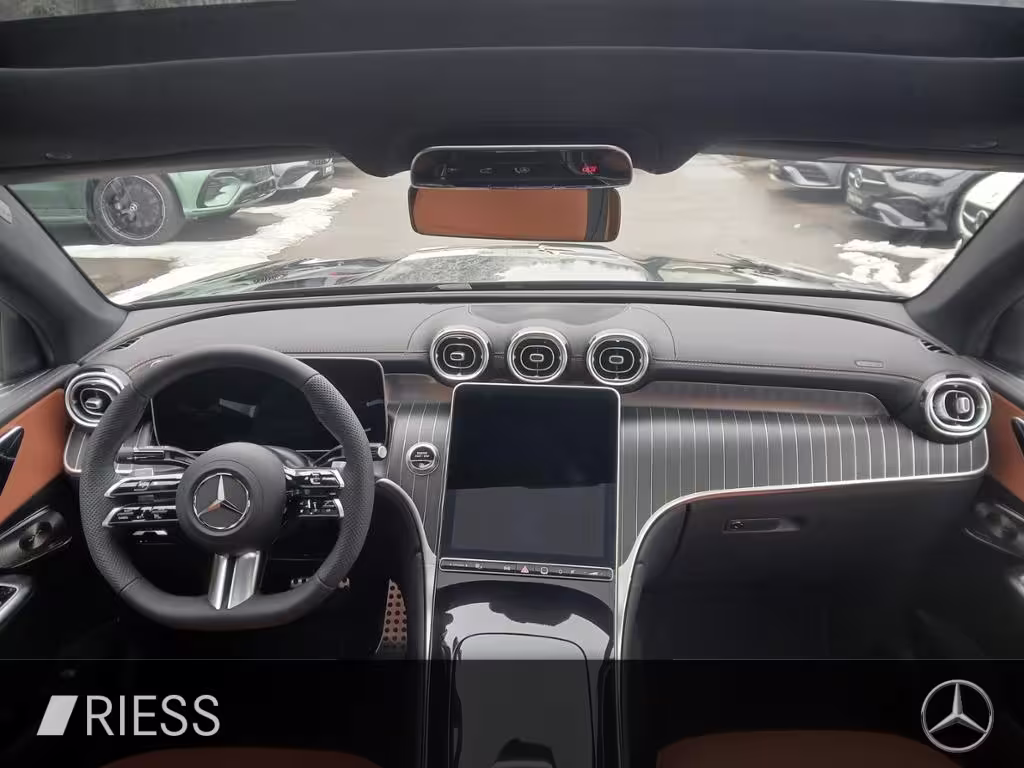 Mercedes-Benz GLC 300 4M Coupé AMG+PANO+AHK+DIGI L+KEYL+DISTR+360 GLC 300 - Bild 14