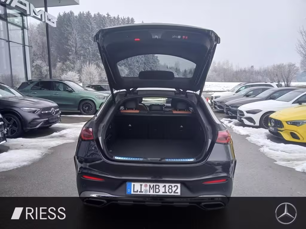 Mercedes-Benz GLC 300 4M Coupé AMG+PANO+AHK+DIGI L+KEYL+DISTR+360 GLC 300 - Bild 18