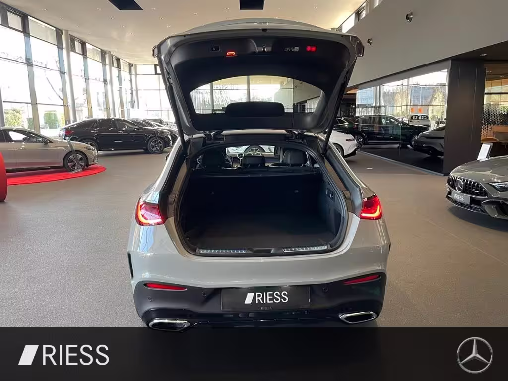 Mercedes-Benz GLC 300 4M Coupé AMG+PANO+AHK+DISTR+KEYL+DIGI LIGHT GLC 300 - Bild 18