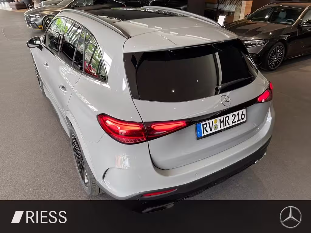 Mercedes-Benz GLC 300 d 4M AMG+PANO+AHK+DISTR+DIGI LIGHT+KEYL+ GLC 300 - Bild 7