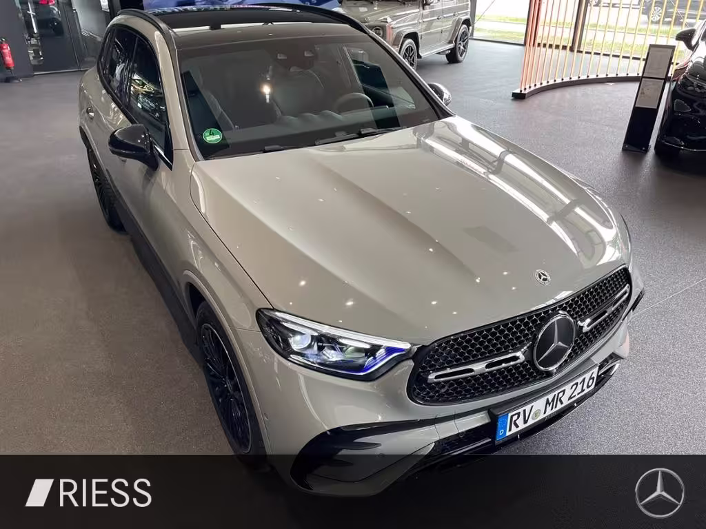 Mercedes-Benz GLC 300 d 4M AMG+PANO+AHK+DISTR+DIGI LIGHT+KEYL+ GLC 300 - Bild 9