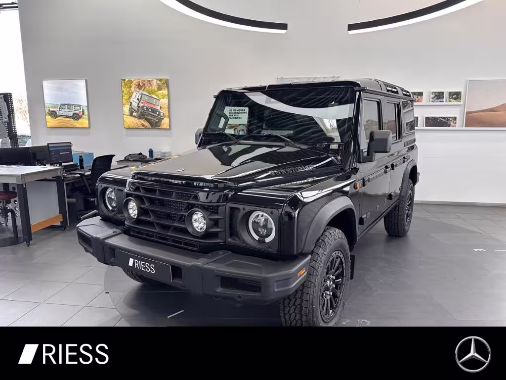 INEOS Grenadier Station Wagon Black Edition MY26