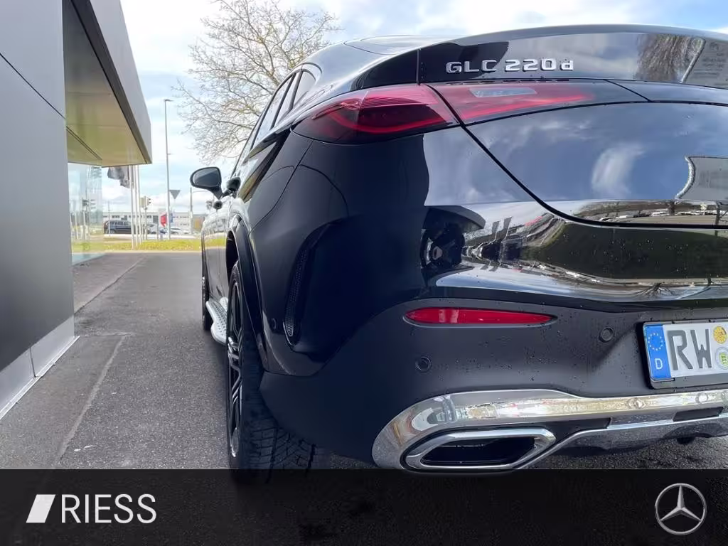 Mercedes-Benz GLC 220 d 4M Coupé AMG+AHK+PANO+DIGI+360°+DISTR+ GLC 220 - Bild 17