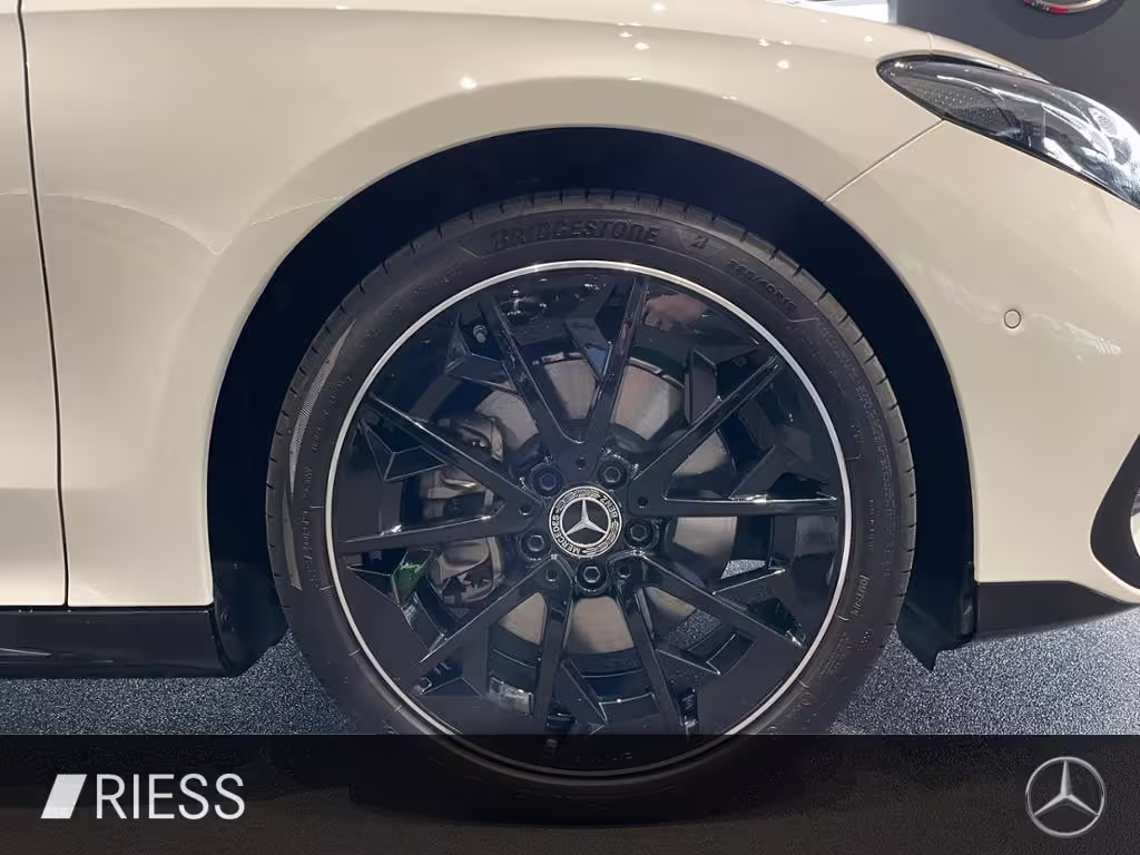 Mercedes-Benz CLA 350 EQ AMG+AHK+DISTRONIC+MULTIBEAM+KEYLESS+ CLA 350 - Bild 10