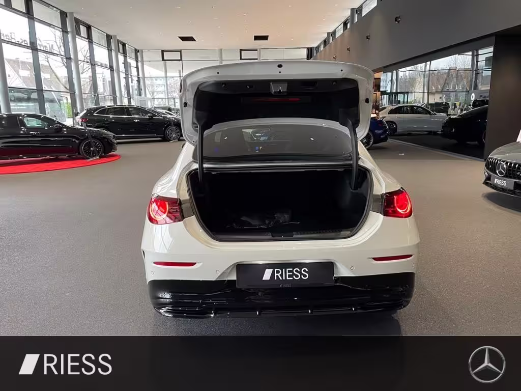 Mercedes-Benz CLA 350 EQ AMG+AHK+DISTRONIC+MULTIBEAM+KEYLESS+ CLA 350 - Bild 17