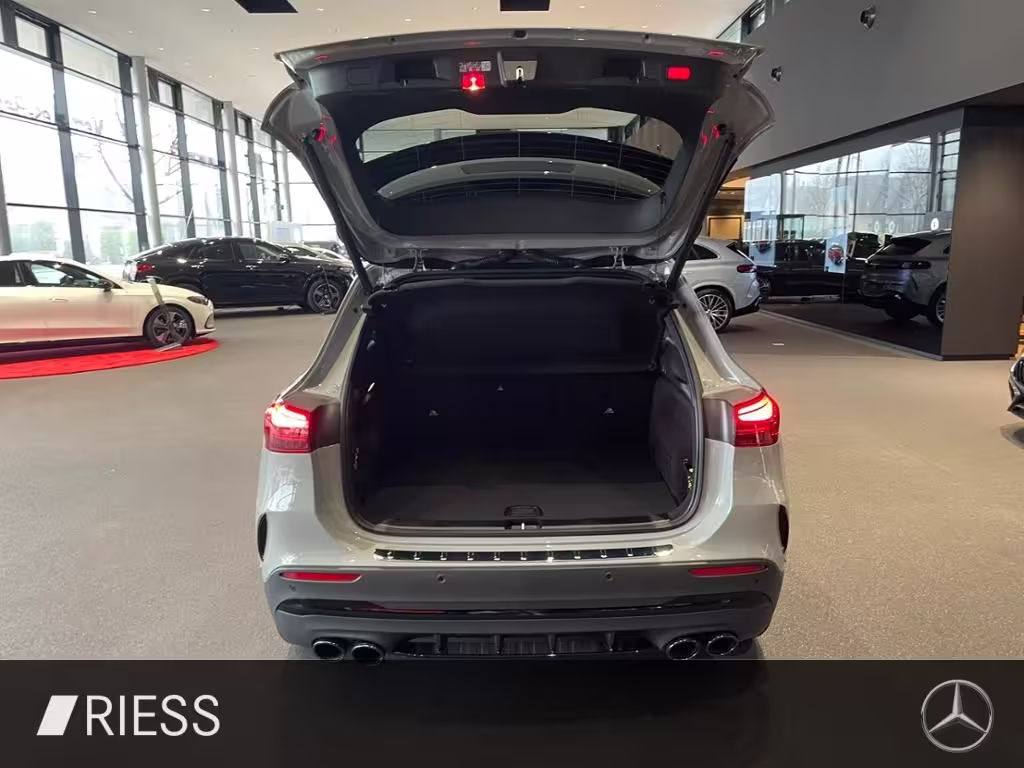 Mercedes-Benz GLA 45 S AMG PANO+HUD+PERF SITZE+MULTIB+KEYL+360 GLA 45 AMG - Bild 19