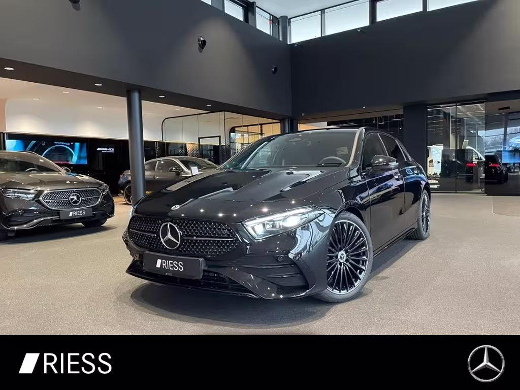 Mercedes-Benz A 180 AMG+DISTRONIC+TOTWKL+MULTIBEAM+KEYLESS+360