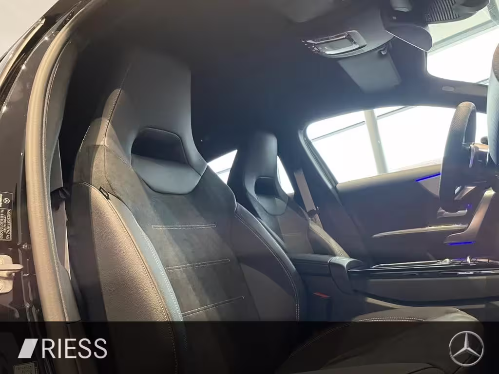 Mercedes-Benz A 180 AMG+DISTRONIC+TOTWKL+MULTIBEAM+KEYLESS+360 A 180 - Bild 11