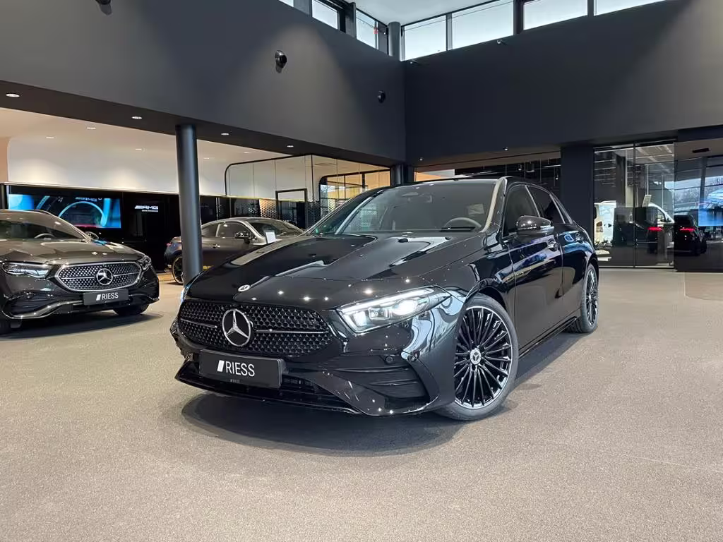 Mercedes-Benz A 180 AMG+DISTRONIC+TOTWKL+MULTIBEAM+KEYLESS+360 A 180 - Bild 2