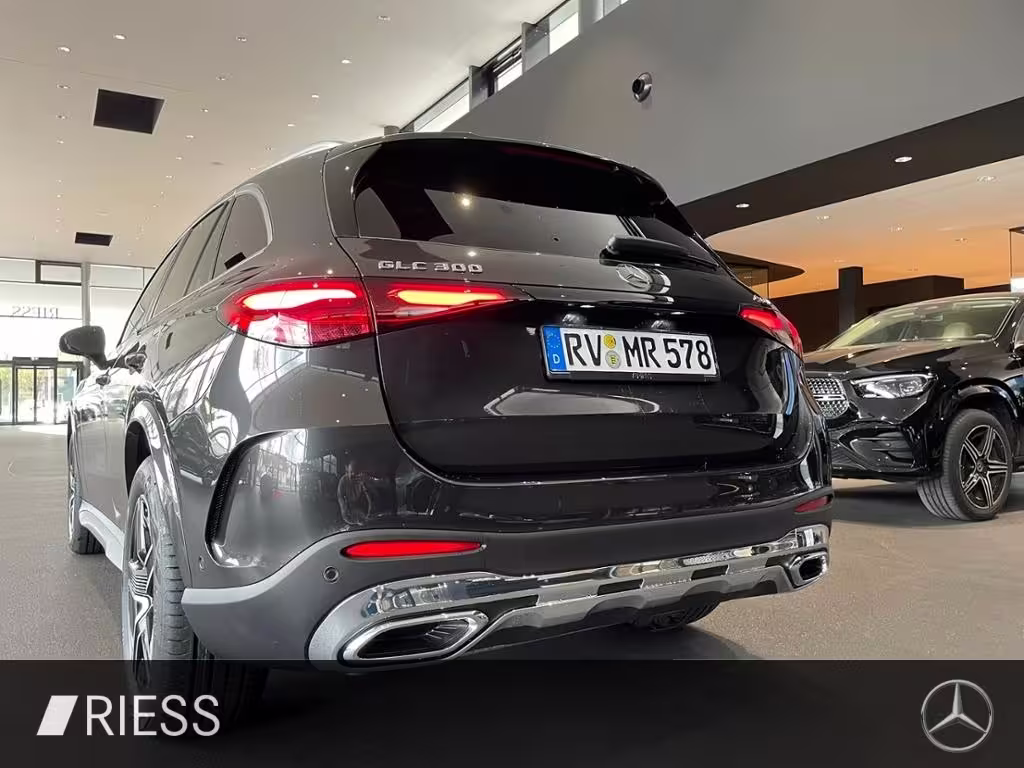 Mercedes-Benz GLC 300 4M AMG+DISTRONIC+DIGI LIGHT+TOTWKL+360°+ GLC 300 - Bild 18