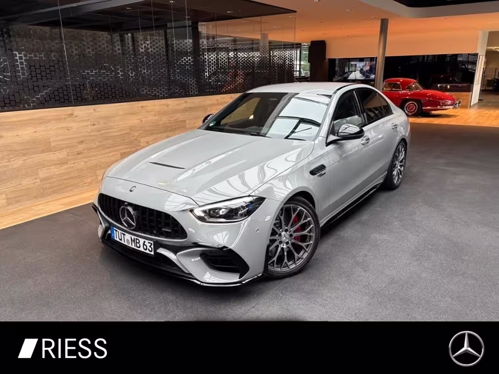 Mercedes-Benz AMG C 63 S E AHK+NIGHT2+20+HANDSFREE+BURM3D+360°