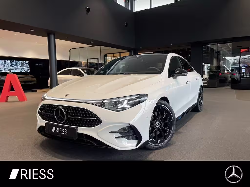 Mercedes-Benz CLA 200 NEU+C 178+SUPERSCREEN+MULTIB+KEYL+BURM+