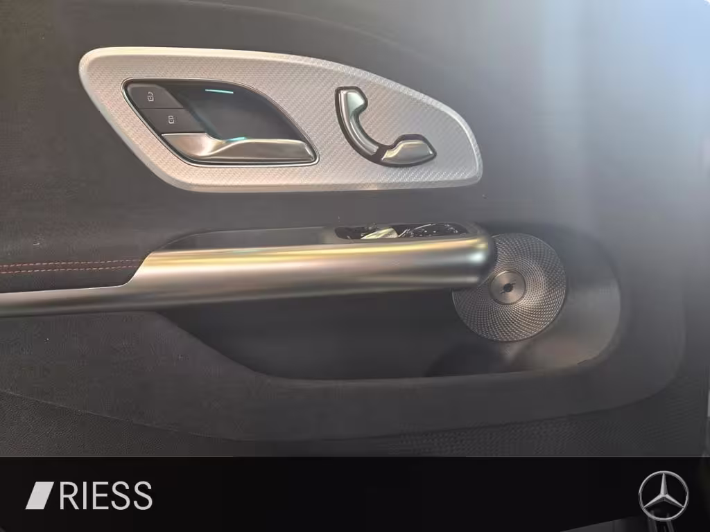 Mercedes-Benz CLA 220 4M AMG+AHK+SUPERSCREEN+HANDS-FREE+360°+ CLA 220 - Bild 4