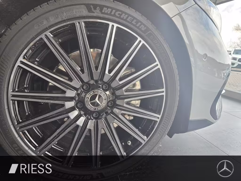 Mercedes-Benz CLA 220 4M AMG+AHK+SUPERSCREEN+HANDS-FREE+360°+ CLA 220 - Bild 9