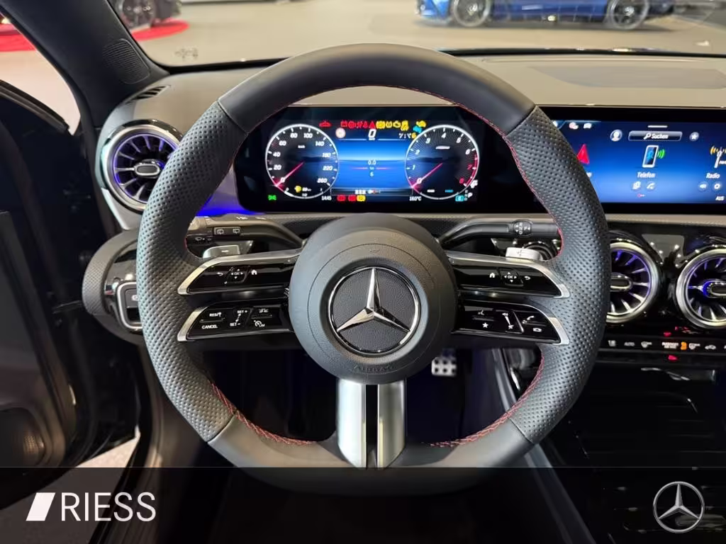 Mercedes-Benz A 200 AMG+PANO+MULTIBEAM+KEYLESS+TOTWKL+360°+ A 200 - Bild 15