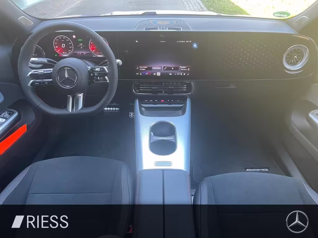 Mercedes-Benz CLA 200 4M AMG+AHK+PANO+MULTIB+19+KEYL+MB.DRIVE CLA 200 - Bild 14