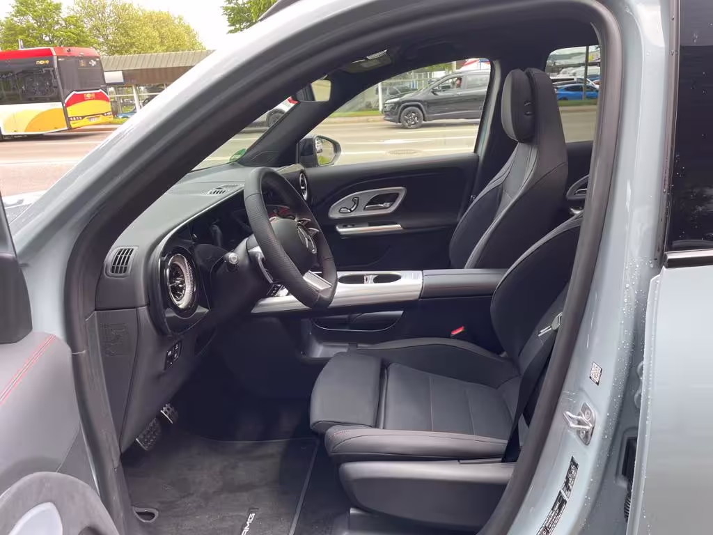 Mercedes-Benz GLB 250+ EQ AMG+AHK+7-SITZER+AC-22kW+DC-400V+UVM GLB 250 - Bild 4