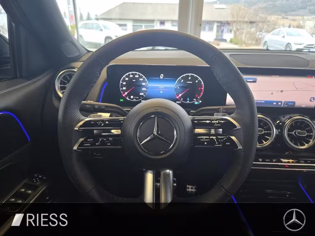 Mercedes-Benz GLB 200 d AMG+AHK+PANO+SPECIAL-EDITION+MULTIBEAM GLB 200 - Bild 13