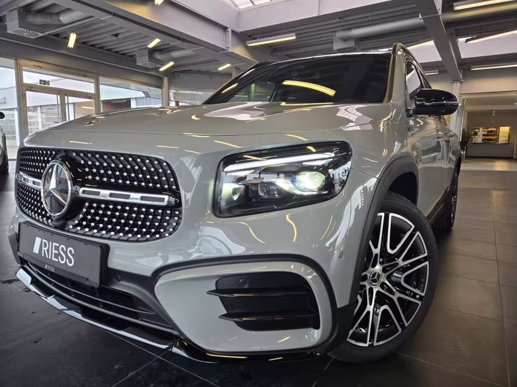 Mercedes-Benz GLB 200 d AMG+AHK+PANO+SPECIAL-EDITION+MULTIBEAM GLB 200 - Bild 2