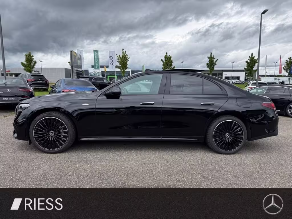 Mercedes-Benz E 300 de AMG Sport Night Distr AHK Pano 360 20 E 300 - Bild 3
