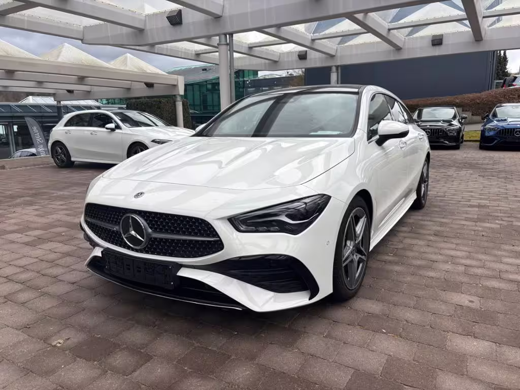 Mercedes-Benz CLA 220 d SB AMG Sport Distr Navi LED Pano Ambi CLA 220 Shooting Brake - Bild 2
