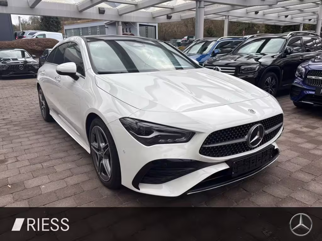 Mercedes-Benz CLA 220 d SB AMG Sport Distr Navi LED Pano Ambi CLA 220 Shooting Brake - Bild 4