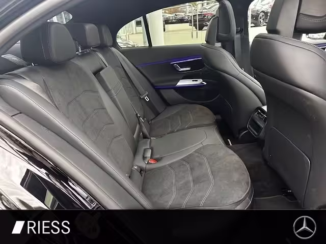 Mercedes-Benz E 300 de AMG Sport Night Distr AHK Pano 360 20 E 300 - Bild 11