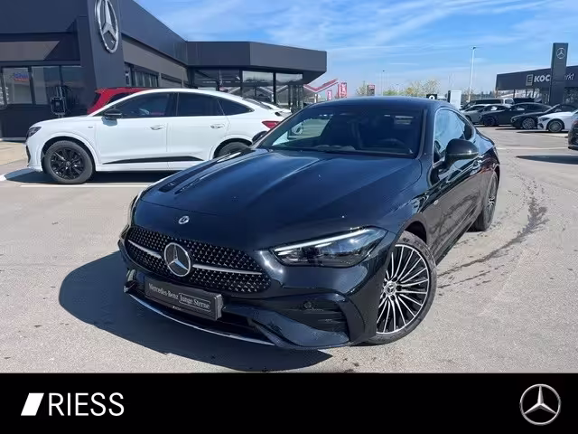 Mercedes-Benz CLE 300 e AMG Sport DIGITAL LIght Pano Distr 19