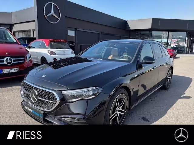 Mercedes-Benz E 300 e AMG Sport Night Superscreen Pano AHK