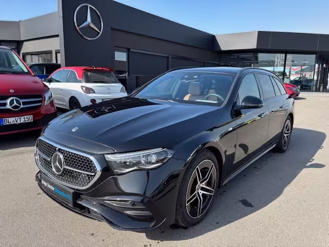 Mercedes-Benz E 300 e AMG Sport Night Superscreen Pano AHK E 300 - Bild 2