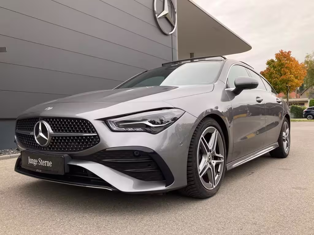 Mercedes-Benz CLA 180 SB AMG PANO DISTRO KEYLESS NAVI SITZ KOM CLA 180 Shooting Brake - Bild 2