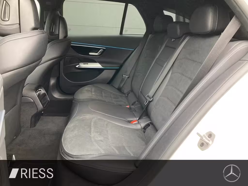 Mercedes-Benz E 300 de T AMG Advanced 20 Zoll AHK Night Distro E 300 - Bild 11