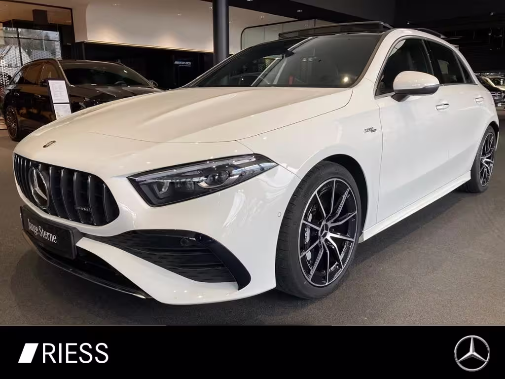 Mercedes-Benz A 35 AMG 4M Perf Lenk Pano Keyless W-Paket 19