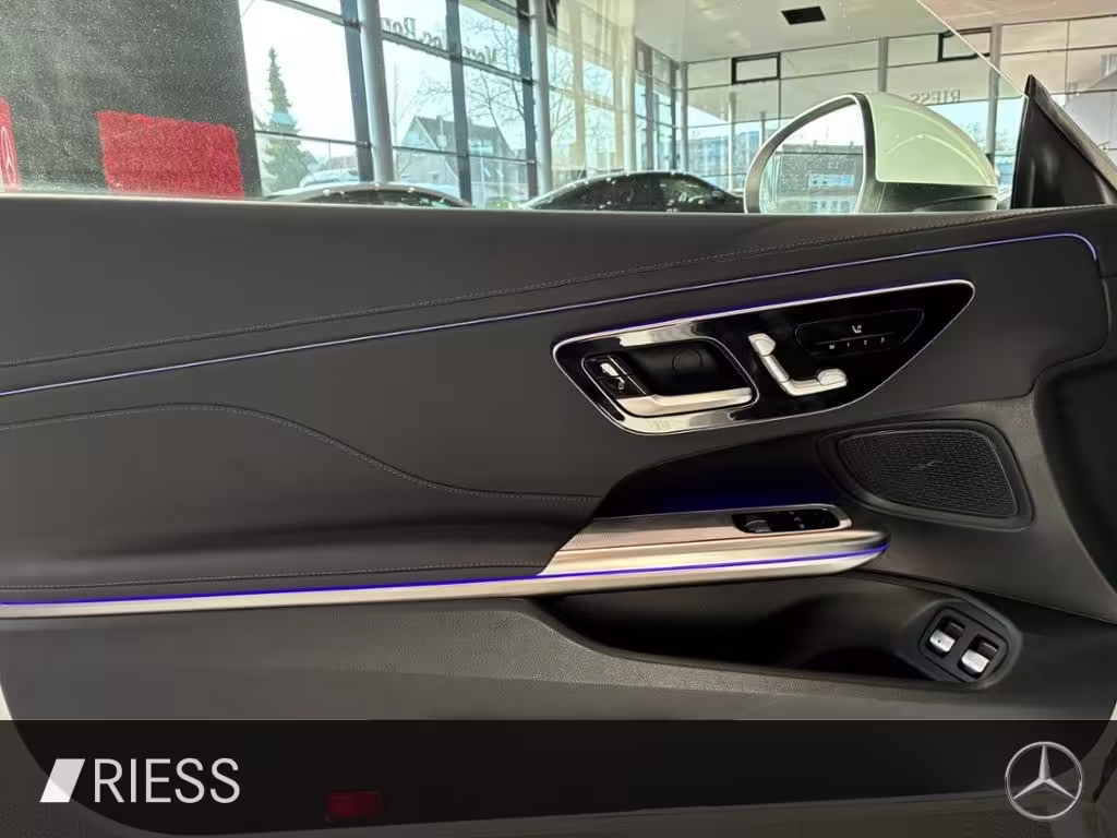 Mercedes-Benz CLE 300 e AMG PREMIUM 360 DIGITAL PANO MEMORY CLE 300 - Bild 6