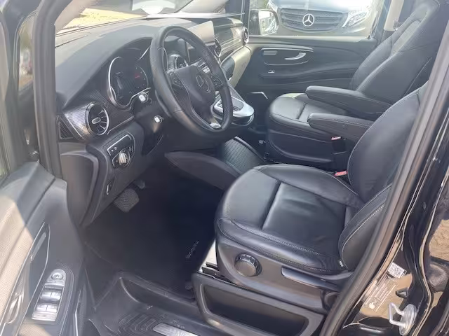 Mercedes-Benz V 300 d EXTRALANG/MBUX/LEDER/360°/DISTRONIC/BURMESTER/STANDHZG/LED/AHK V 300 - Bild 11
