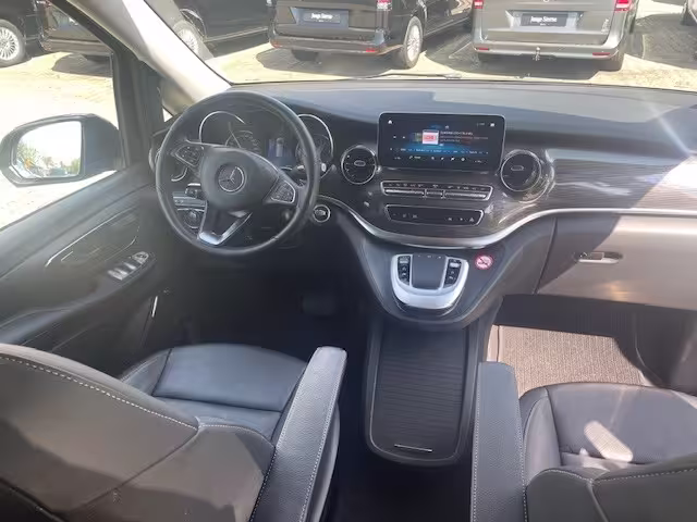 Mercedes-Benz V 300 d EXTRALANG/MBUX/LEDER/360°/DISTRONIC/BURMESTER/STANDHZG/LED/AHK V 300 - Bild 12