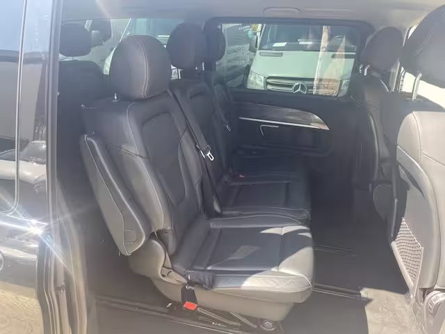 Mercedes-Benz V 300 d EXTRALANG/MBUX/LEDER/360°/DISTRONIC/BURMESTER/STANDHZG/LED/AHK V 300 - Bild 9