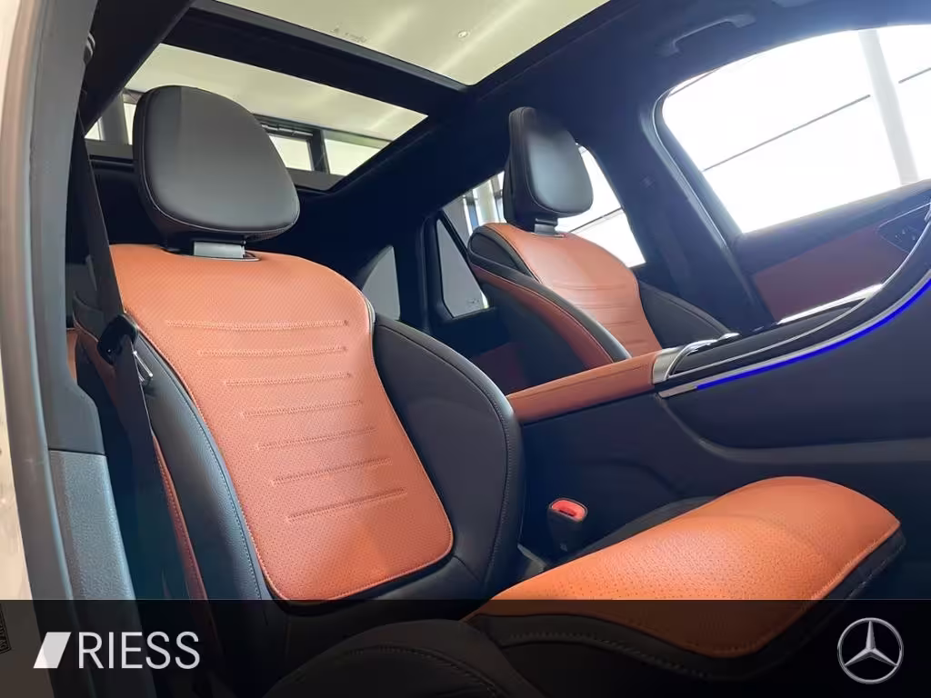 Mercedes-Benz GLC 300 4M AMG+PANO+AHK+DISTR+DIGI L+KEYL+TOTWKL GLC 300 - Bild 12