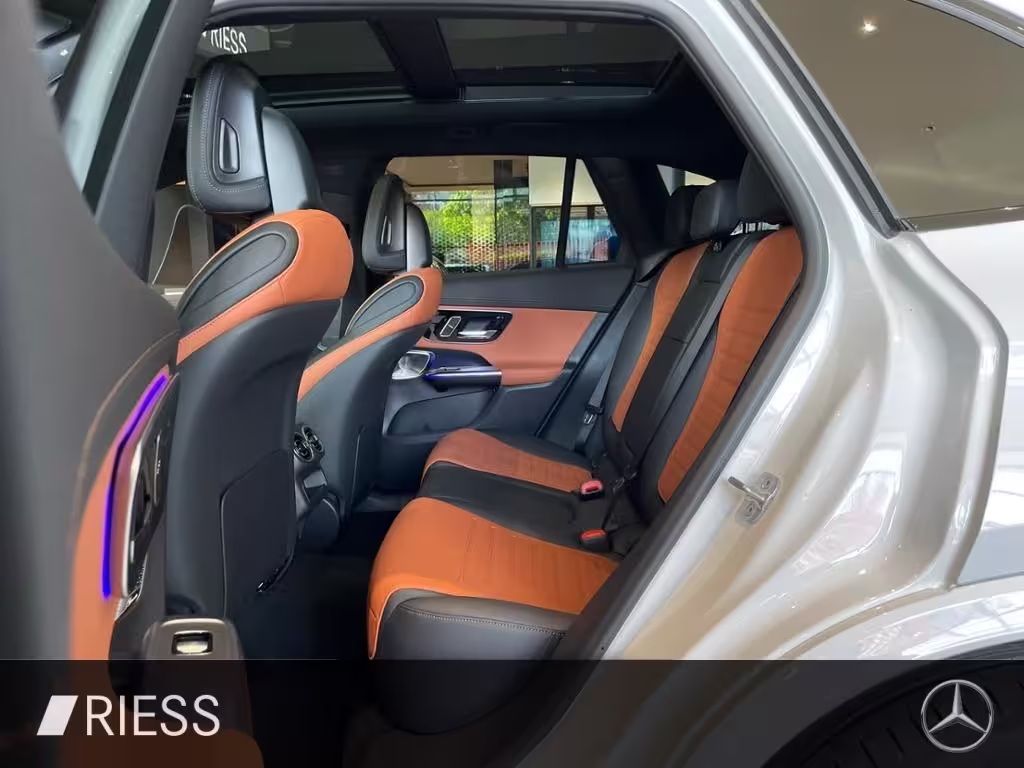 Mercedes-Benz GLC 300 4M AMG+PANO+AHK+DISTR+DIGI L+KEYL+TOTWKL GLC 300 - Bild 6