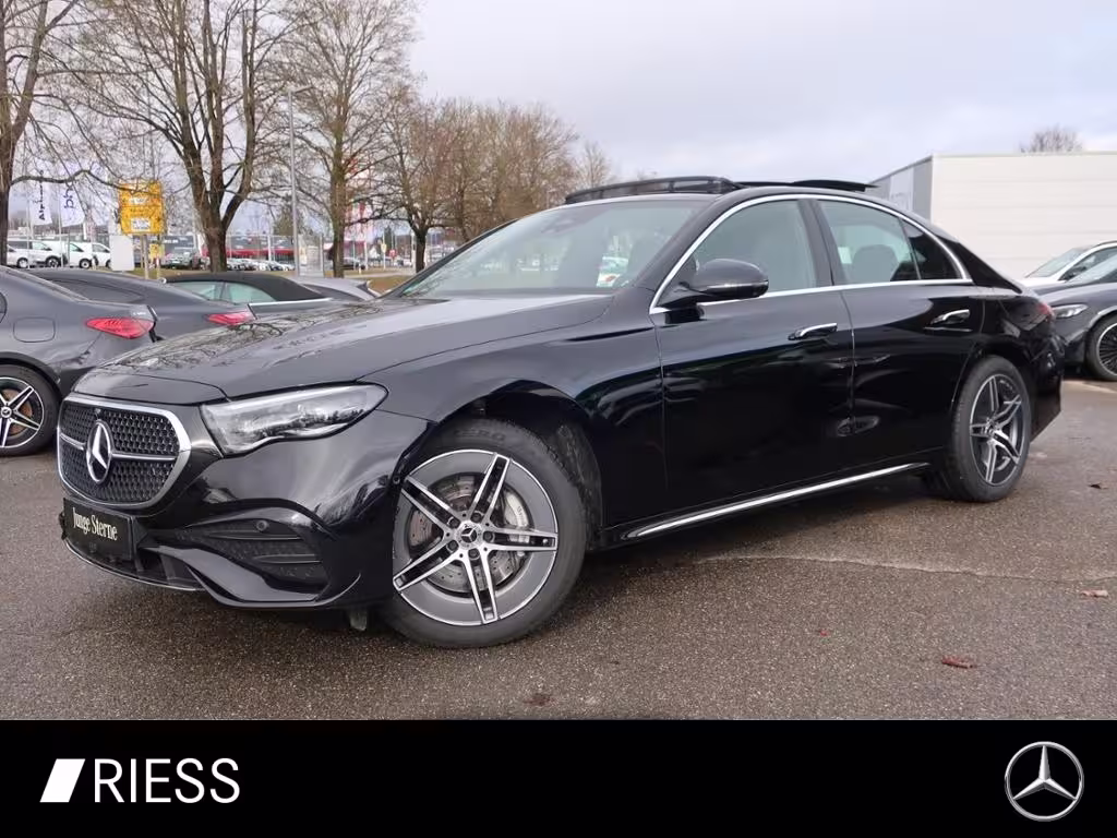 Mercedes-Benz E 400 e 4MATIC AMG PREMIUM PANO DISTR 360°