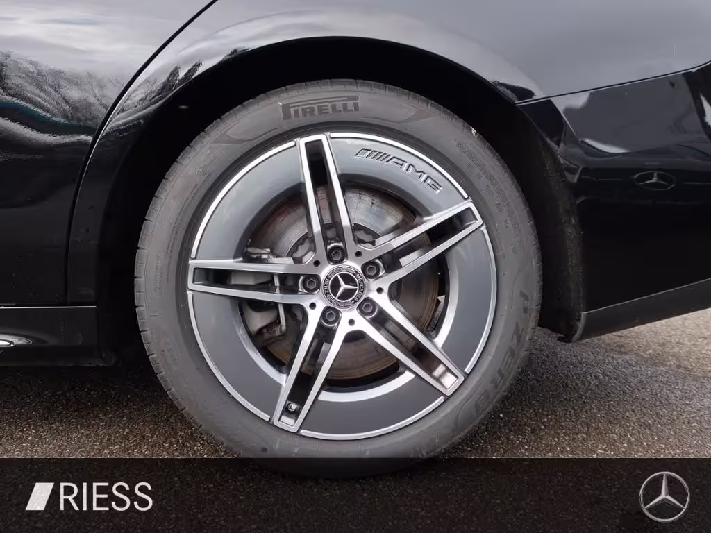 Mercedes-Benz E 400 e 4MATIC AMG PREMIUM PANO DISTR 360° E 400 - Bild 4